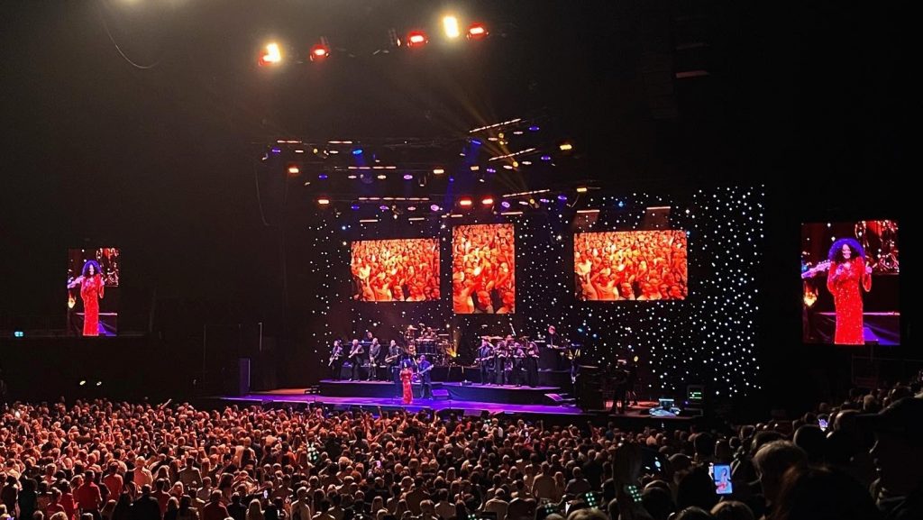 Diana Ross live in London
